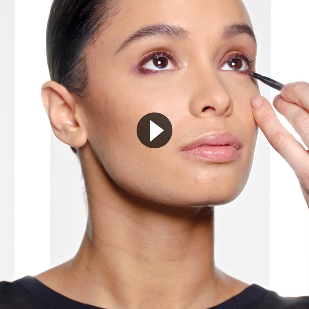 DE HOW-TO: HIGH-PIGMENT LONGWEAR EYELINER